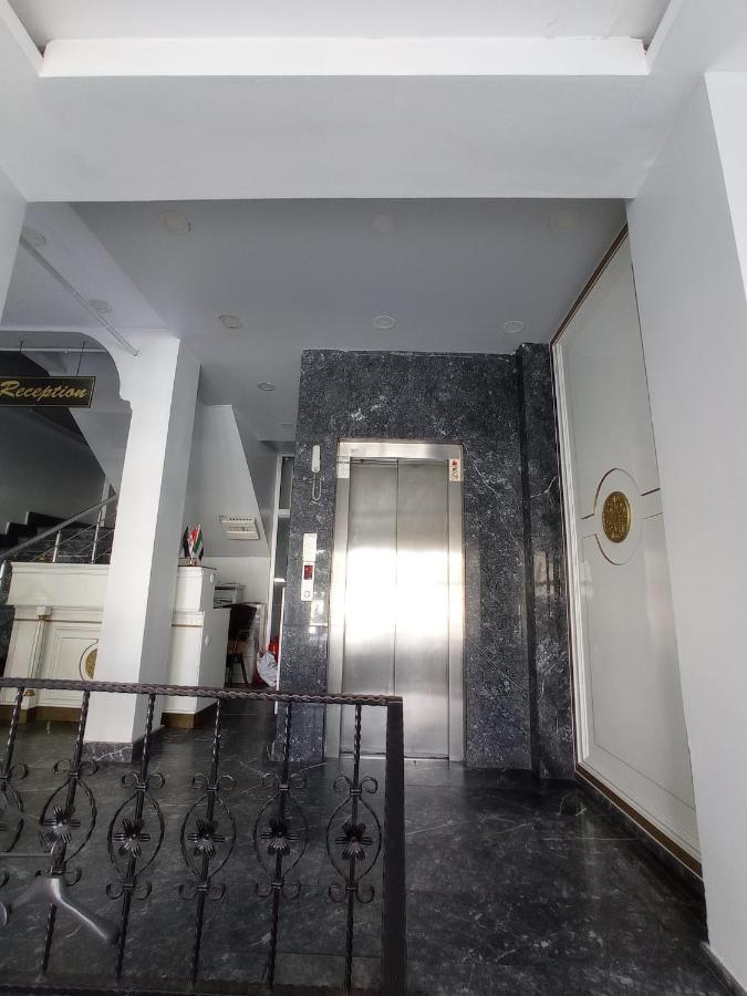 Hotel Emin