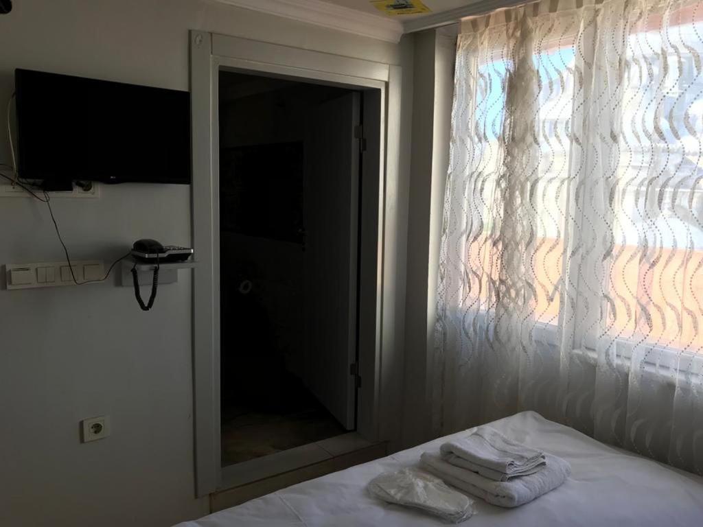 Emin Hotel